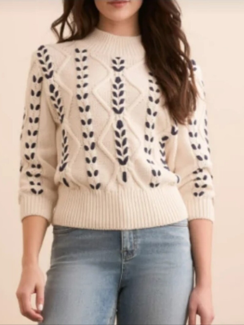NWOT - Tribal Sweatet - Large